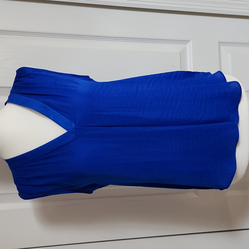 Vince Camuto PXS royal blue sleeveless shirt